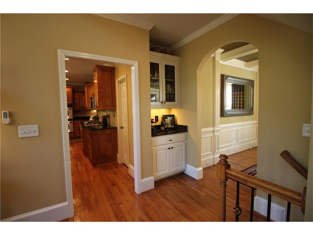 146 Fairway Overlook Drive, Acworth, GA 30101