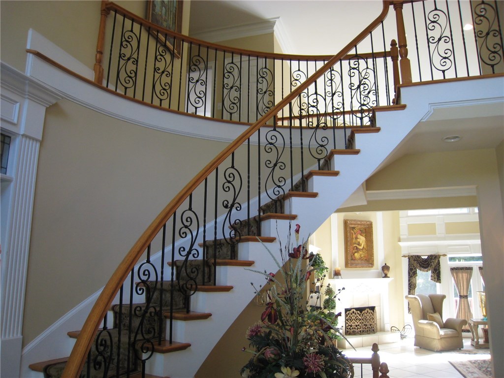 3300 NW Hill Forest Trail NW, Acworth, GA 30101