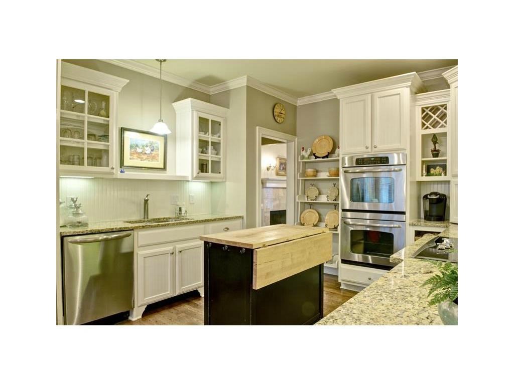 900 Glen Wilkie Trail, Ball Ground, GA 30107