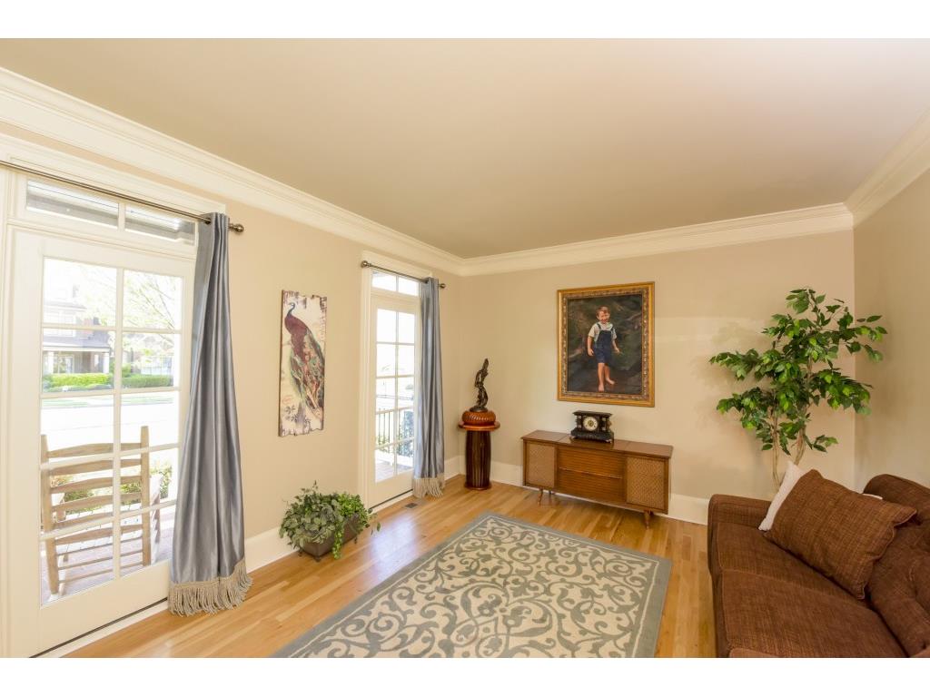 403 N Cascades Circle, Canton, GA 30114