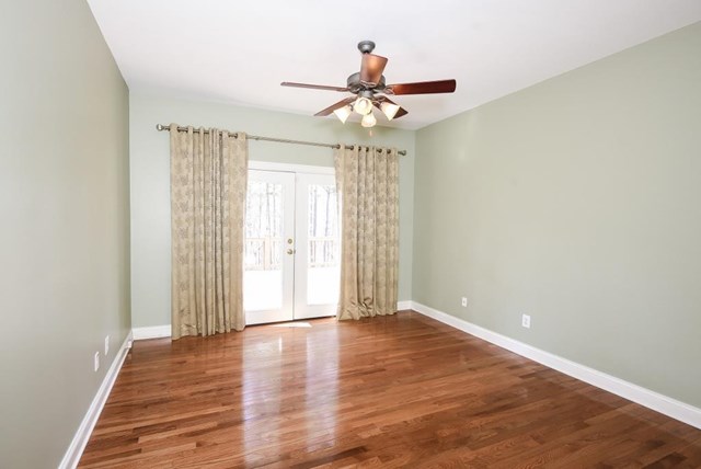 111 Wedgewood Falls Dr, Canton, United States 30114