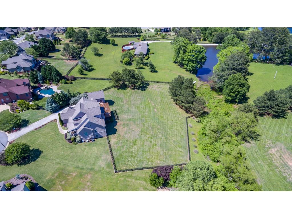 303 Ewelle Court, Canton, GA 30115