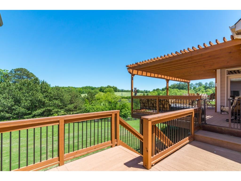 303 Ewelle Court, Canton, GA 30115