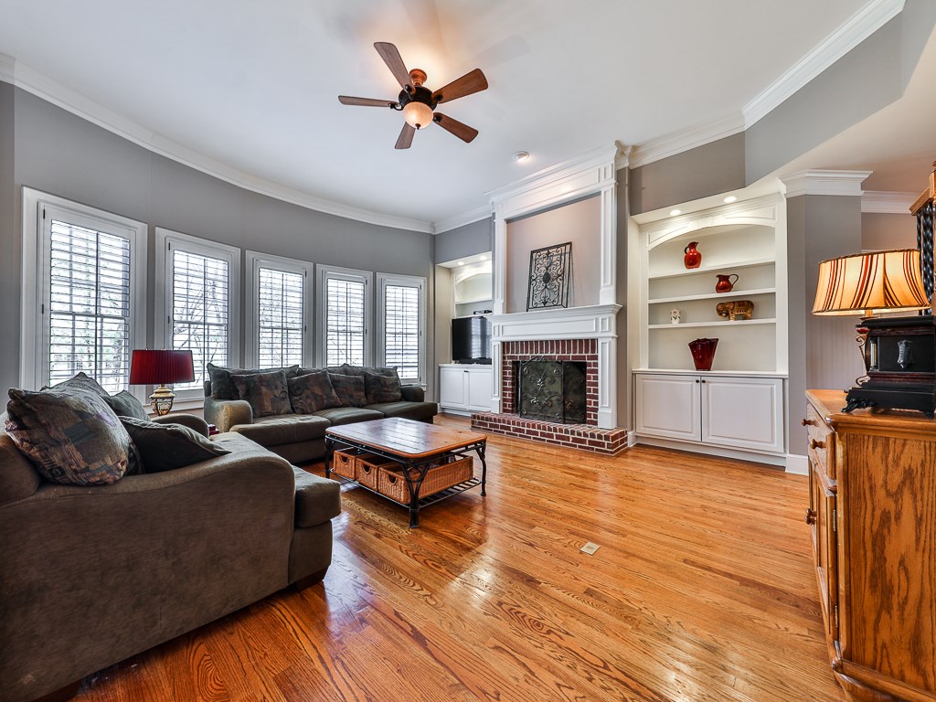 418 Greyfield Drive, Canton, GA 30115