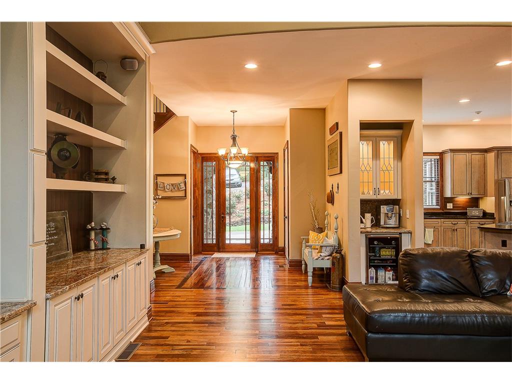 15 York Trace, Cartersville, GA 30121