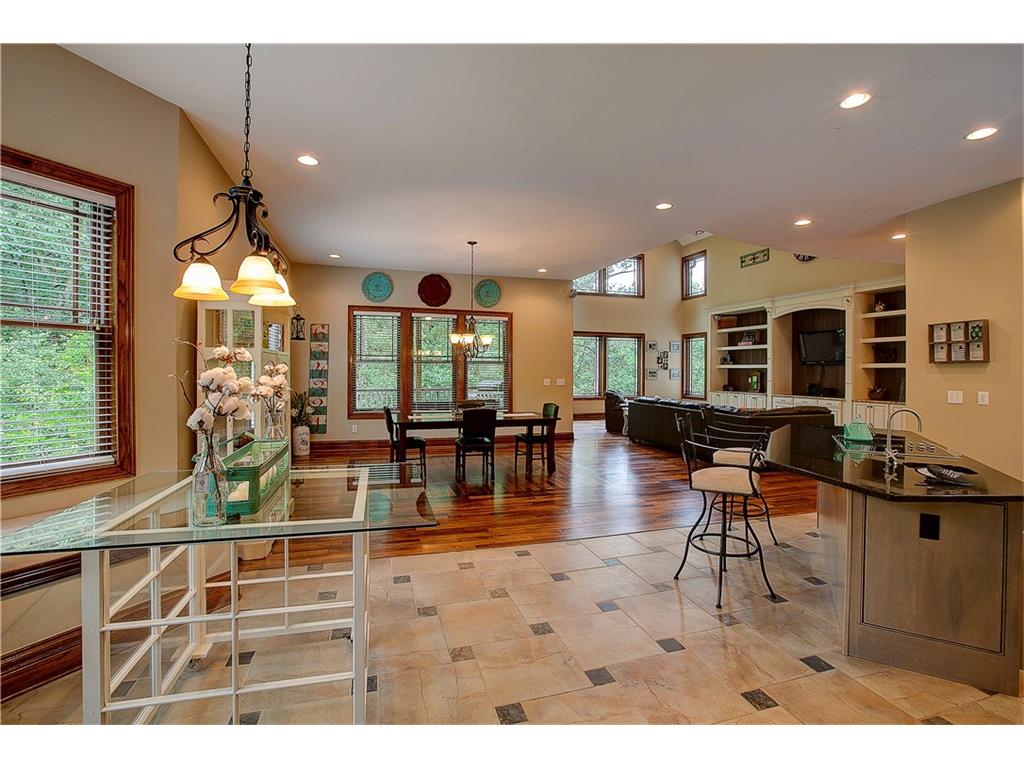 15 York Trace, Cartersville, GA 30121