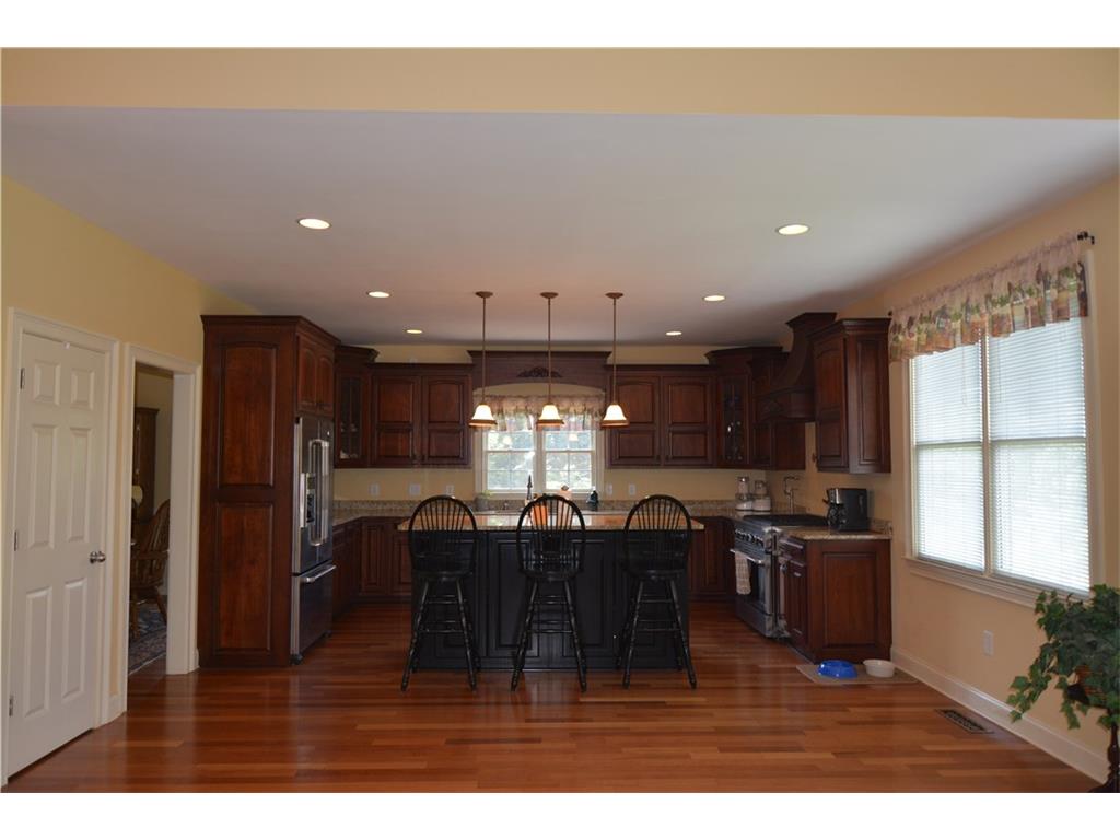 31 Starlight Drive NW, Cartersville, GA 30121