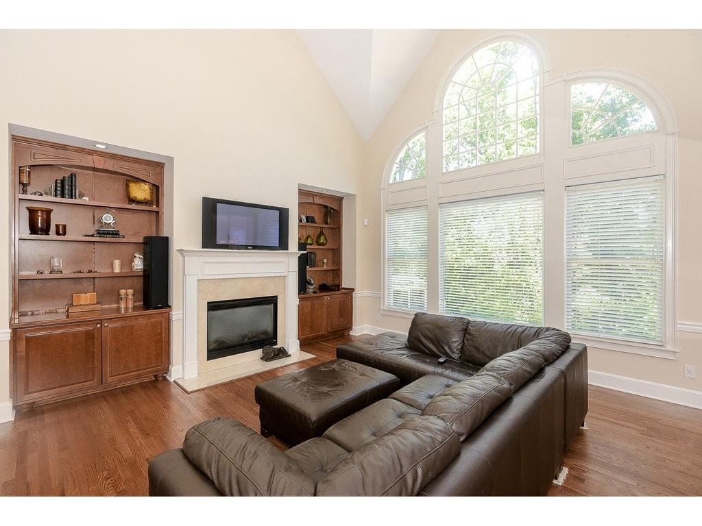 869 Woodleaf Park Drive, Mableton, GA 30126