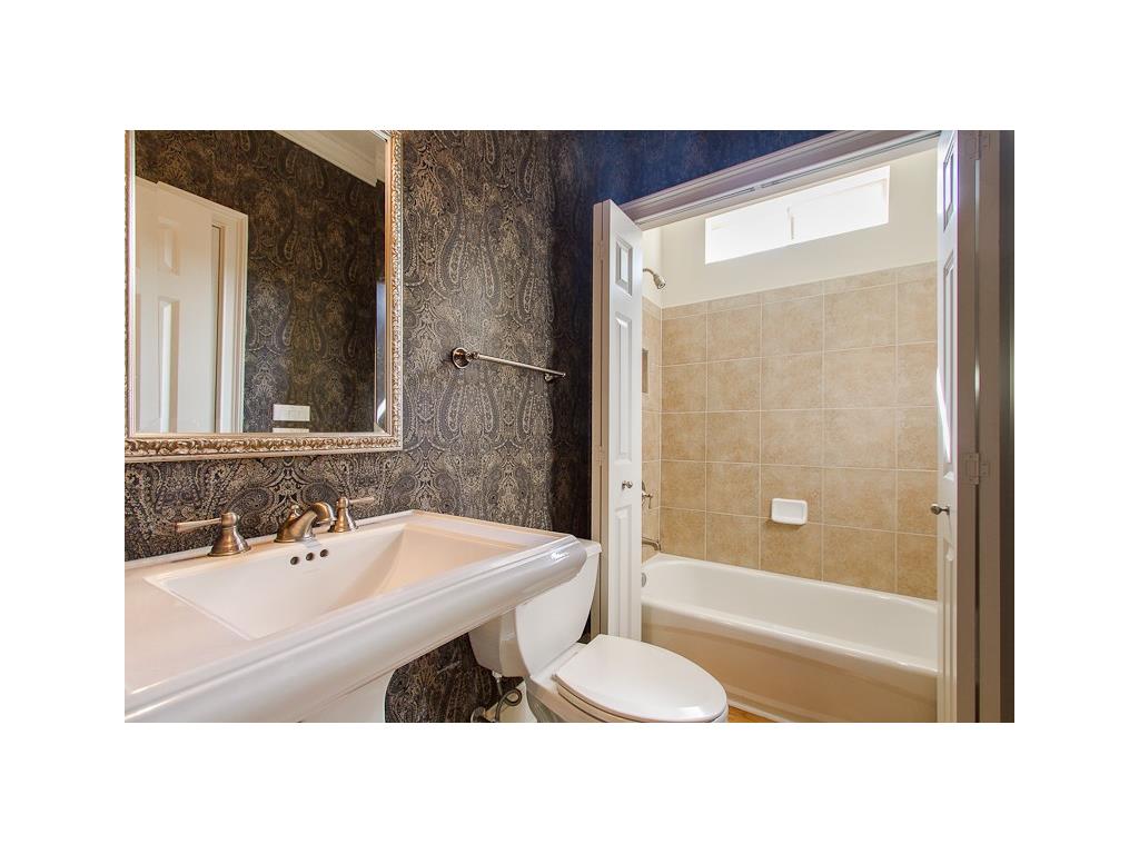 5141 Parkwood Oaks Lane, Mableton, GA 30126