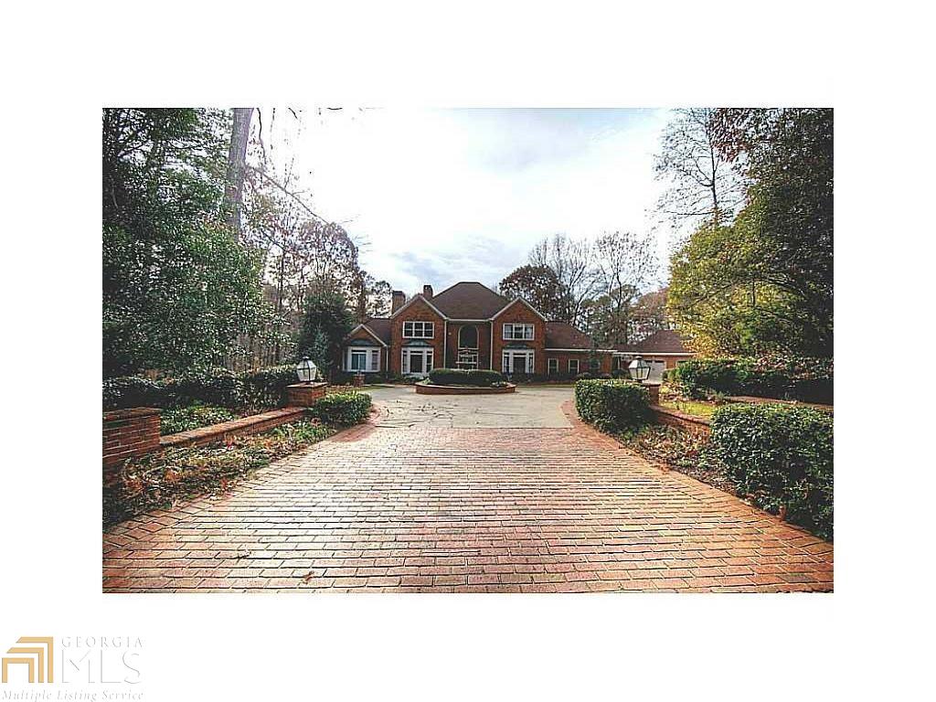 5225 Old Mountain Ln, Powder Springs, GA 30127