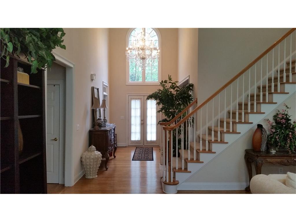 565 Owl Creek Drive, Powder Springs, GA 30127