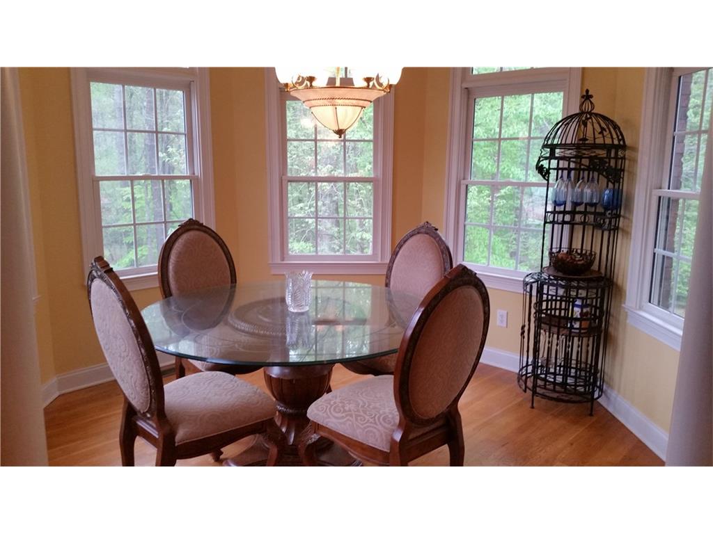 565 Owl Creek Drive, Powder Springs, GA 30127