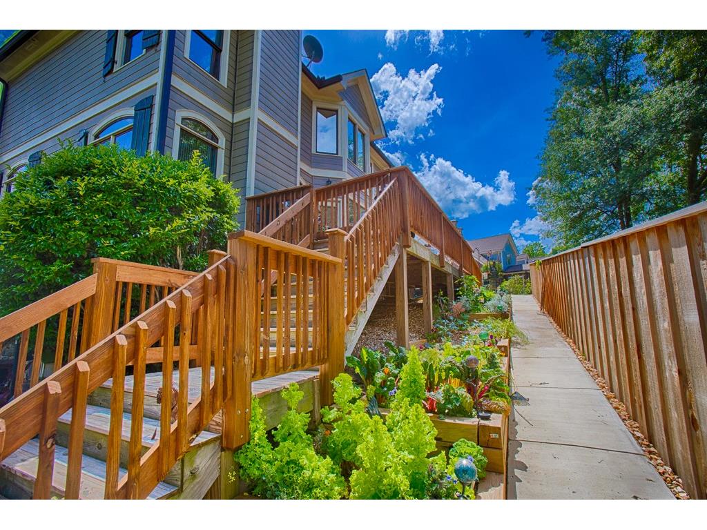 100 Coach Lane, Dallas, GA 30132