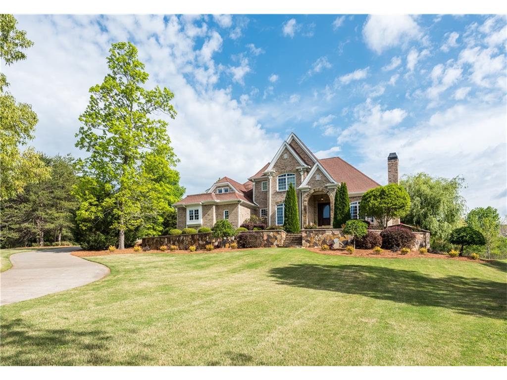 131 Oak Creek Court E, Jasper, GA 30143
