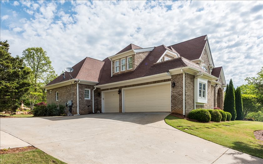 131 E OAK CREEK COURT, Jasper, GA 30143