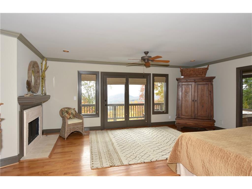 365 Falcon Heights, Big Canoe, GA 30143