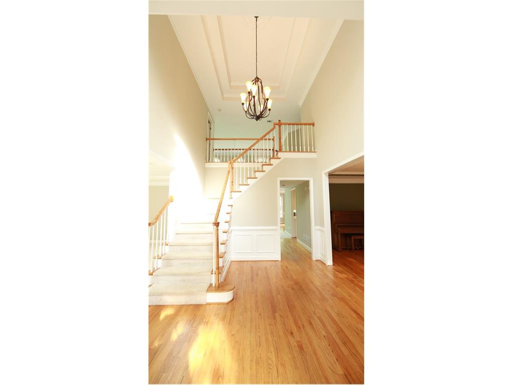 3893 Greensward View NW, Kennesaw, GA 30144