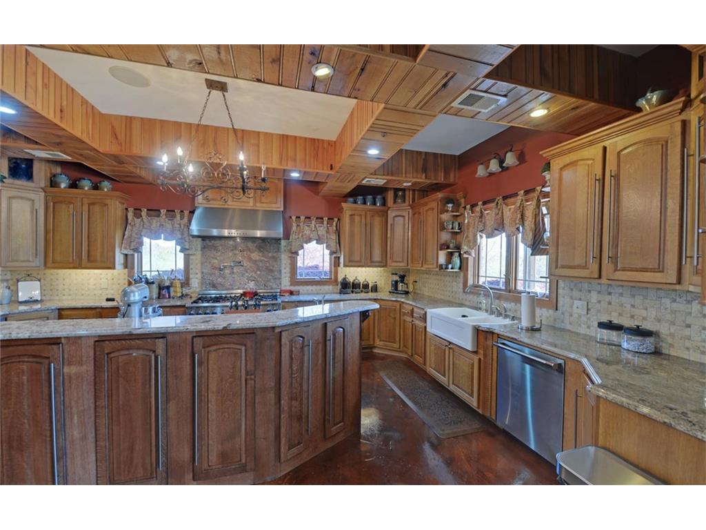 111 Mulinix Road, Kingston, GA 30145