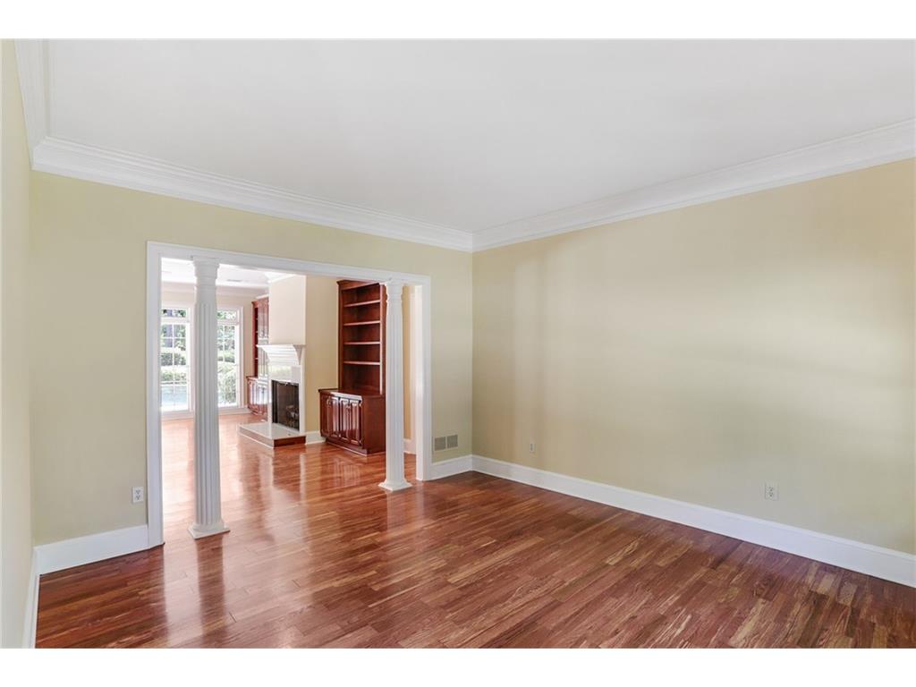 4300 Oakvale Lane NW, Kennesaw, GA 30152