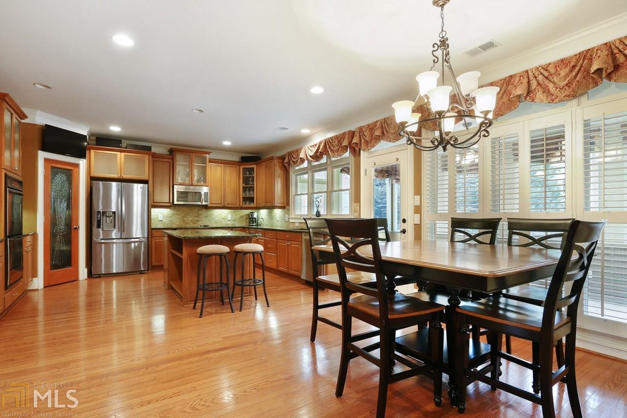 2125 Whitekirk St, Kennesaw, GA 30152