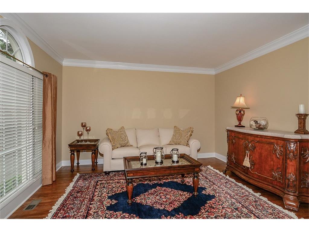 2033 COCKRELL Pointe NW, Kennesaw, GA 30152