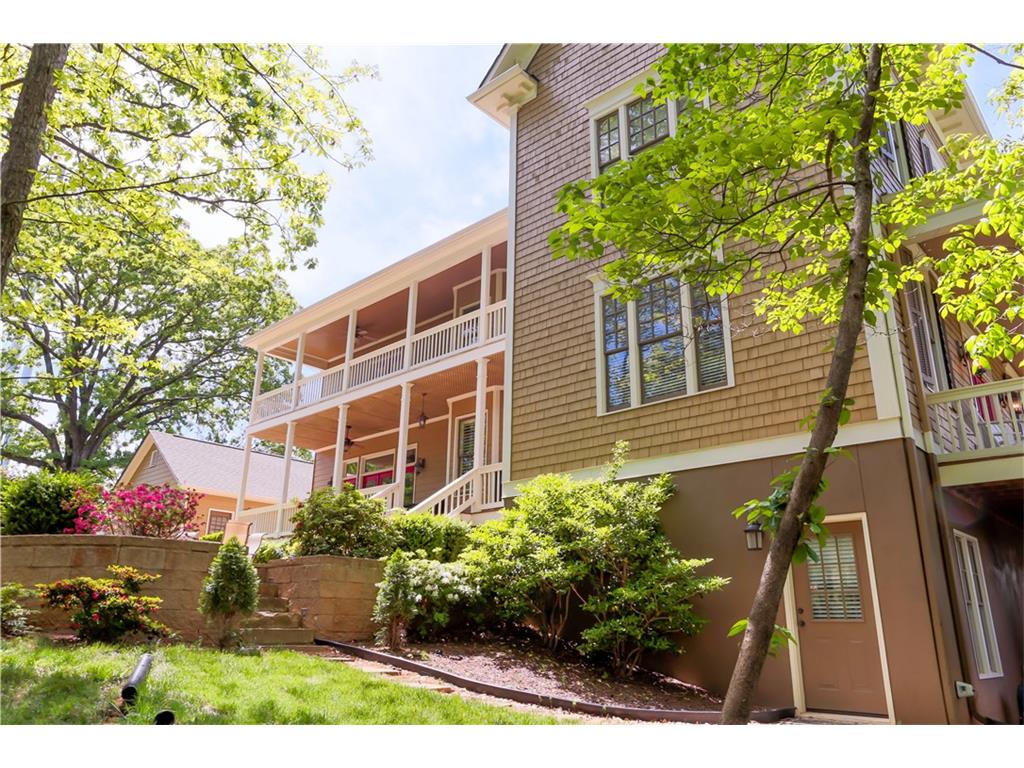1558 Ridenour Parkway, Kennesaw, GA 30152