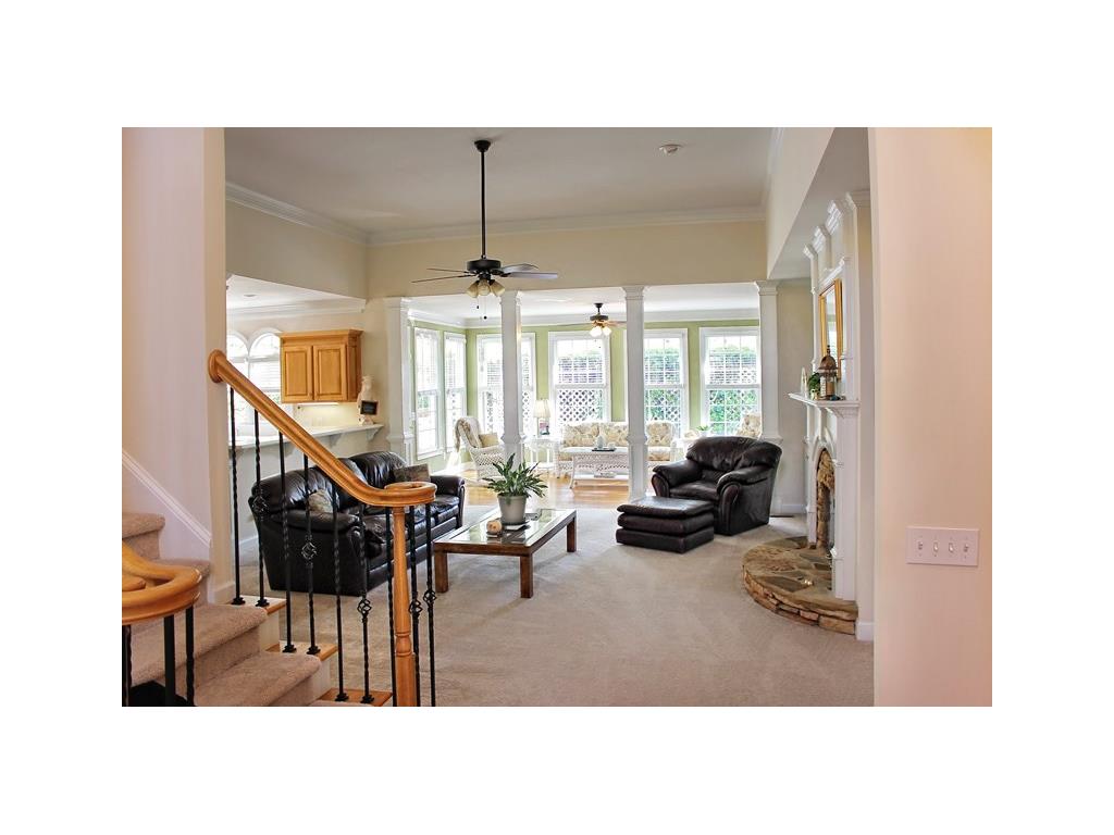1040 Cockrell Drive NW, Kennesaw, GA 30152