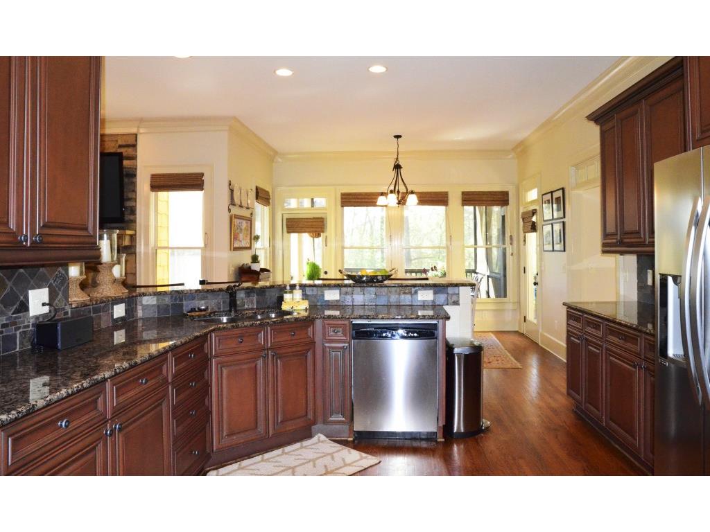 1380 Cooks Farm Court NW, Kennesaw, GA 30152