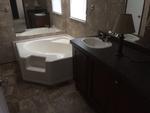 34 JOHNS DR NE