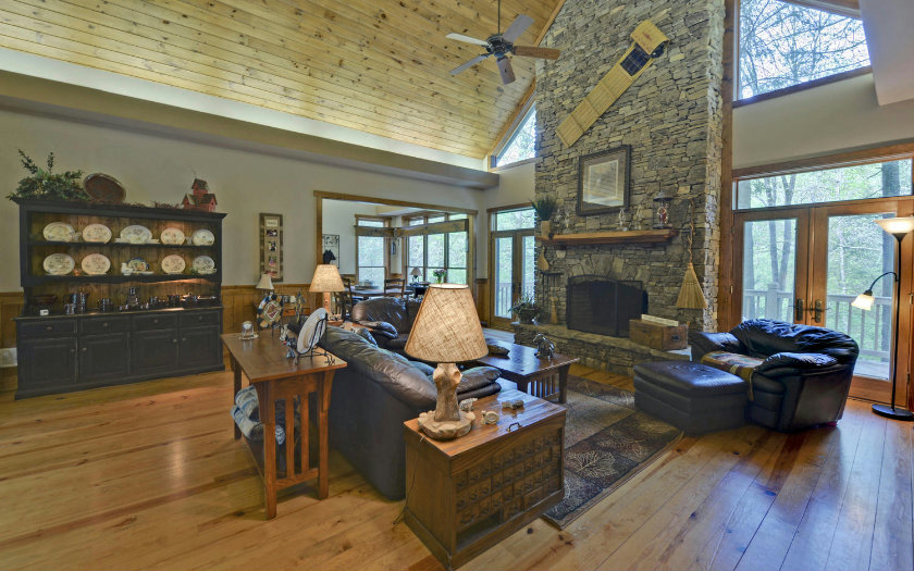 94 SPRUCE COURT, Talking Rock, GA 30175