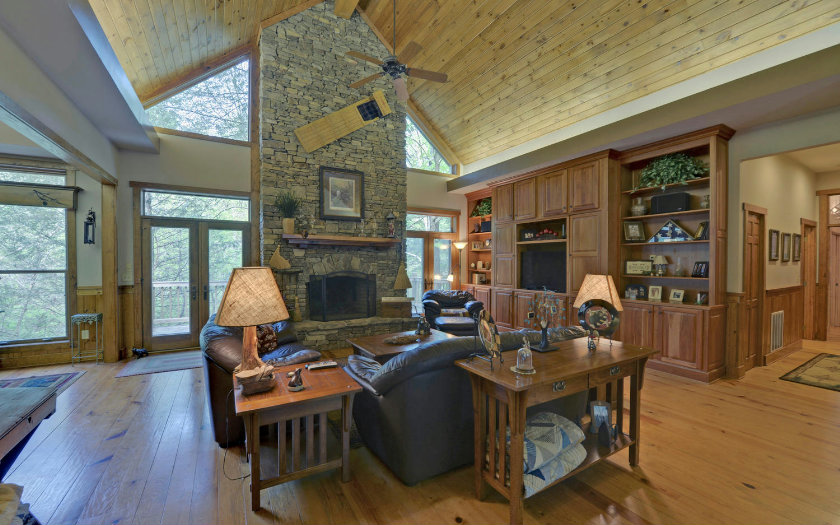 94 SPRUCE COURT, Talking Rock, GA 30175
