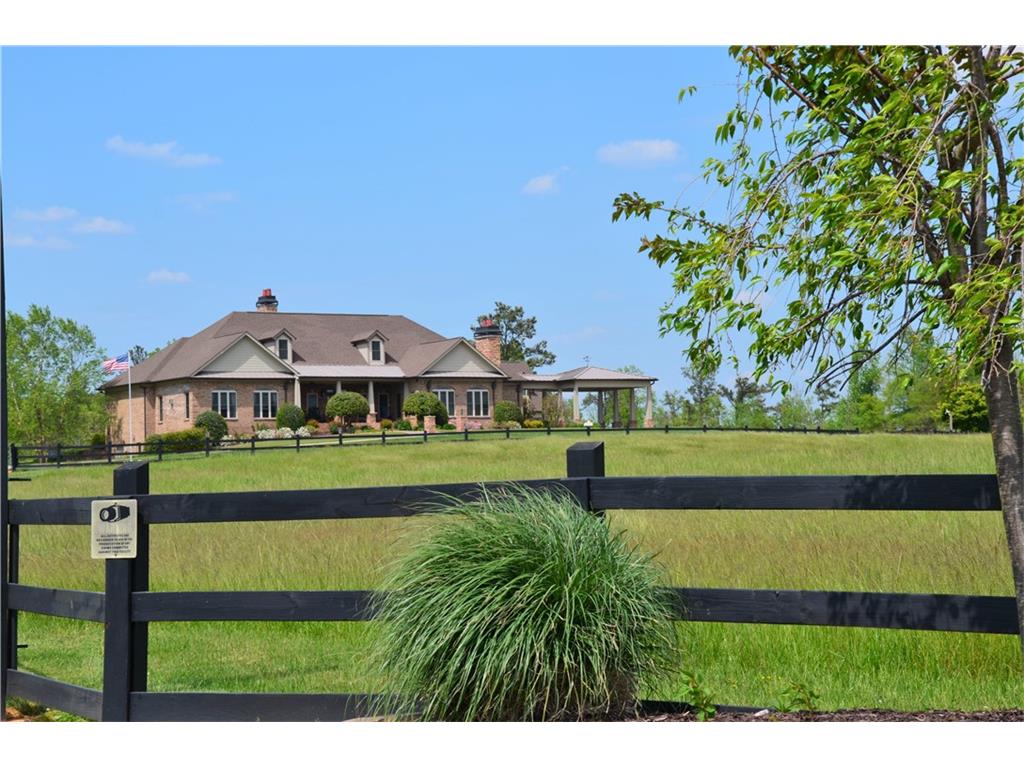 100 Bowen Road, White, GA 30184