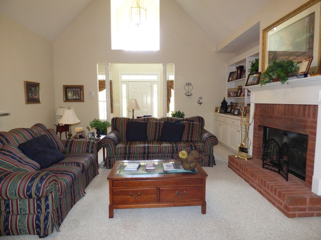 7875 Black Horse Run, Winston, GA 30187