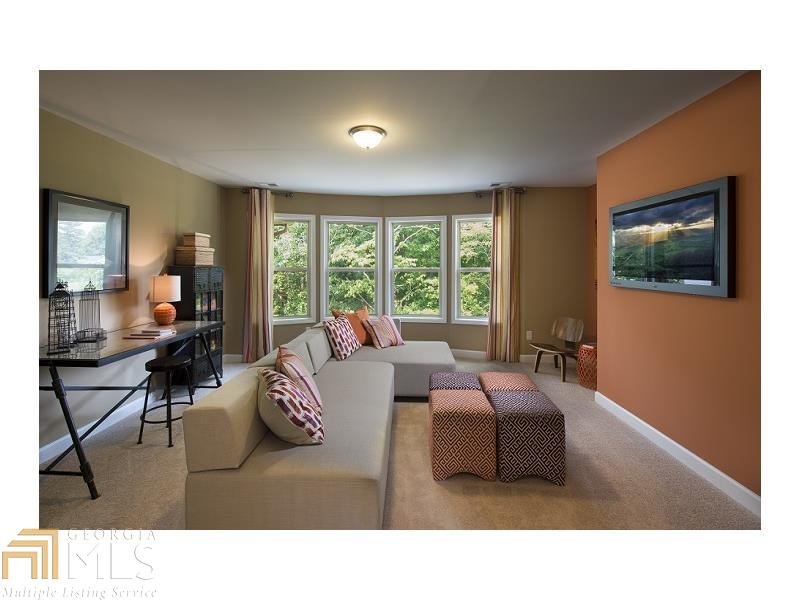 444 Silver Brook Dr, Woodstock, GA 30188