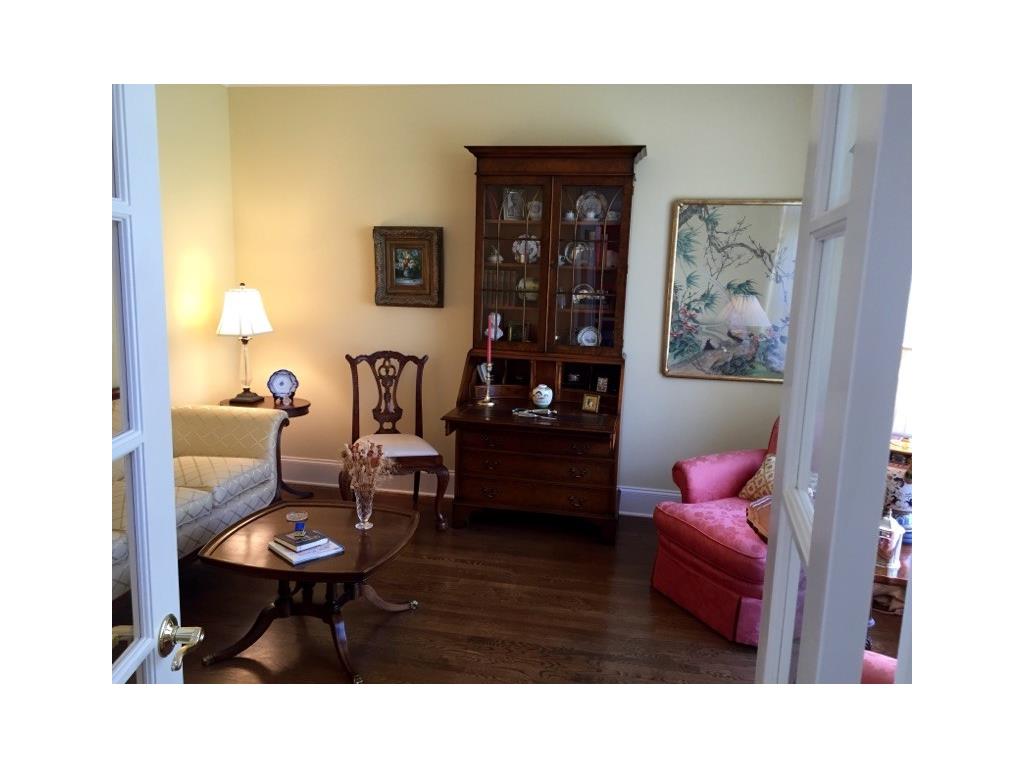 227 Jeffrey Drive, Woodstock, GA 30188