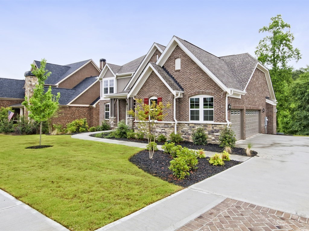 106 Millstone Manor Court, Woodstock, GA 30188