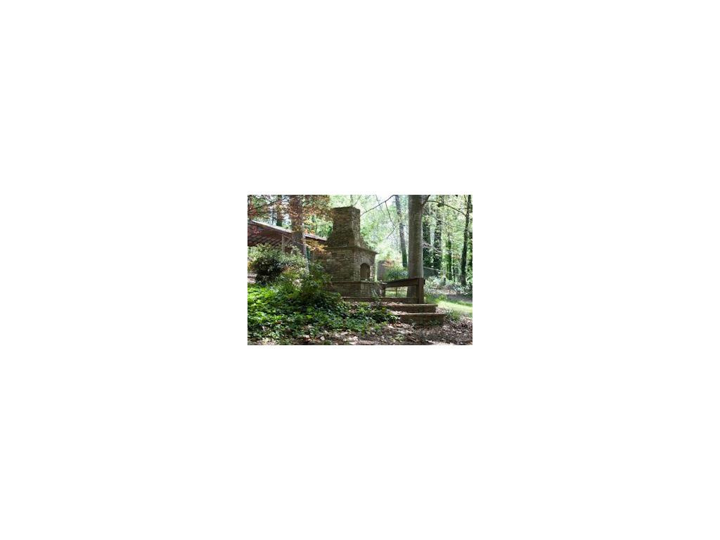 912 Pine Circle, Woodstock, GA 30189