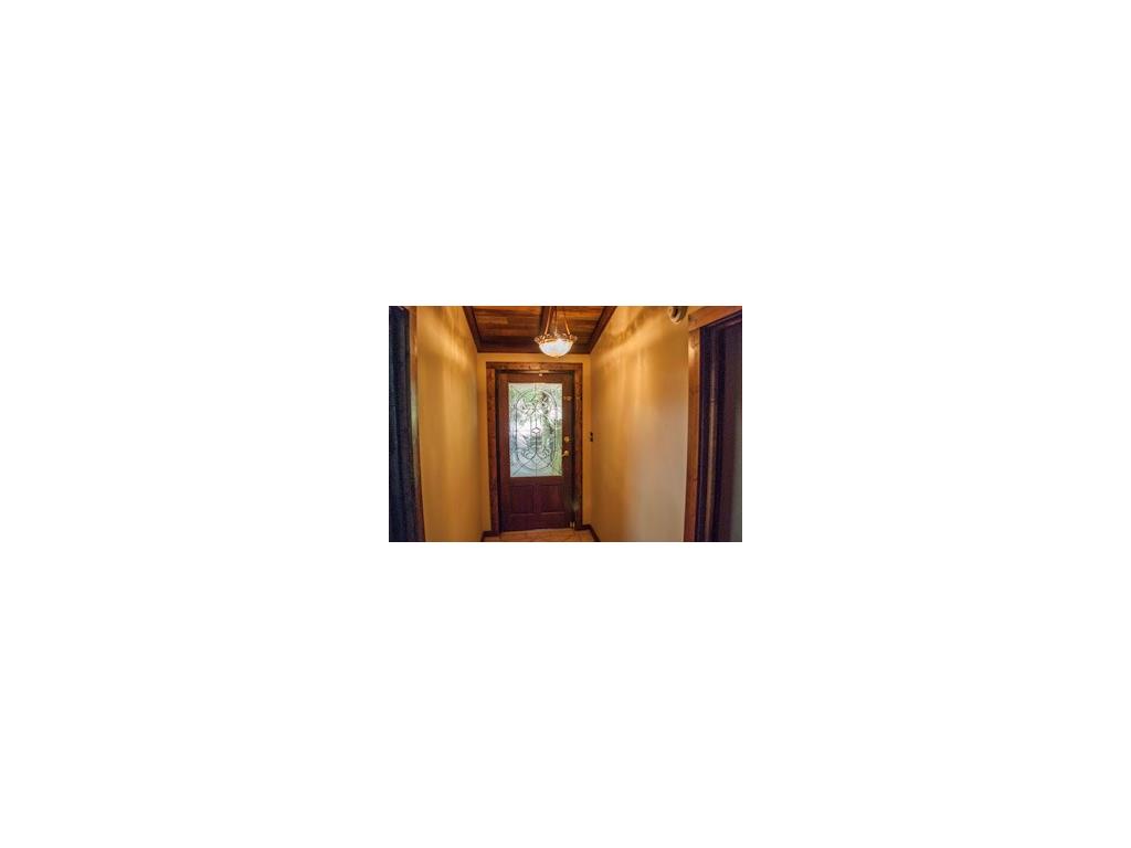 912 Pine Circle, Woodstock, GA 30189