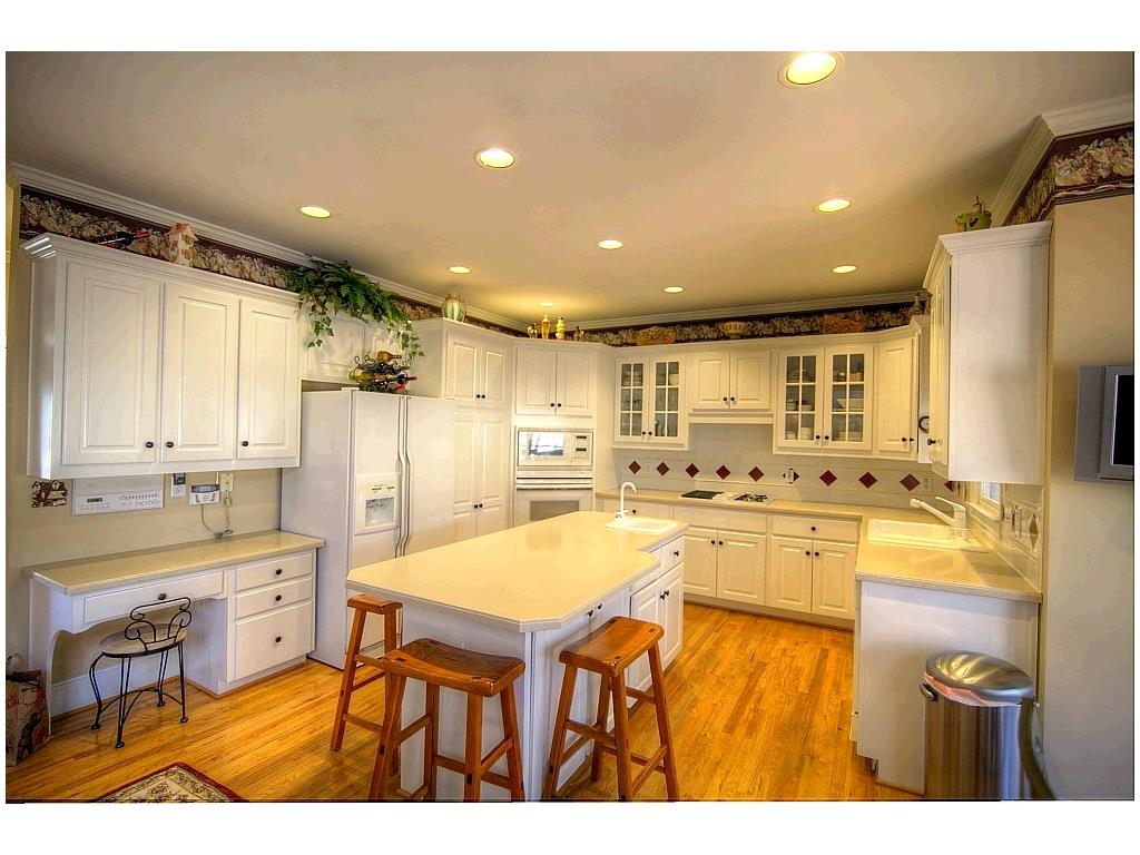 5013 Winding Hills Lane, Woodstock, GA 30189