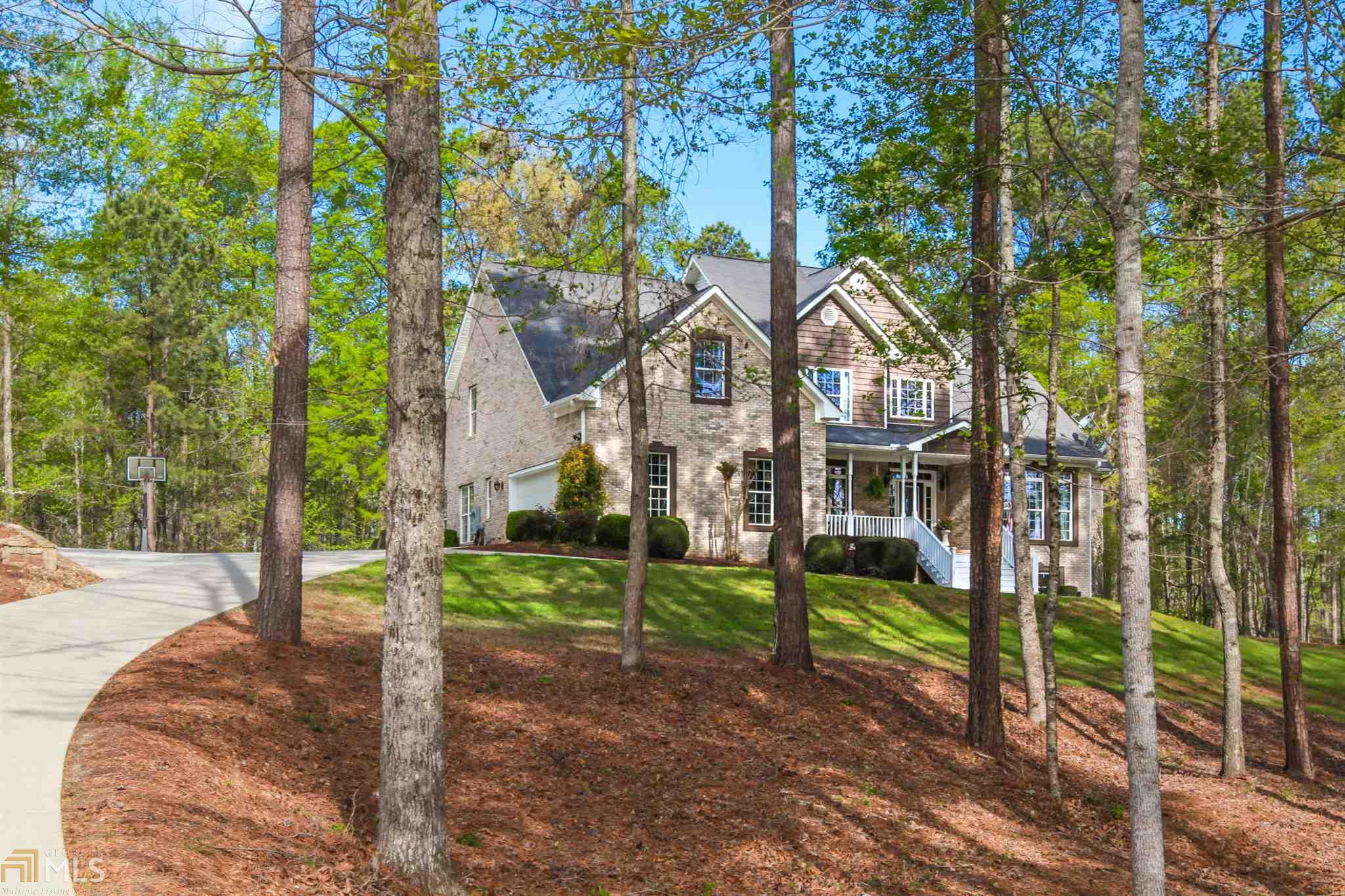 160 Haddock Pt, Brooks, GA 30205