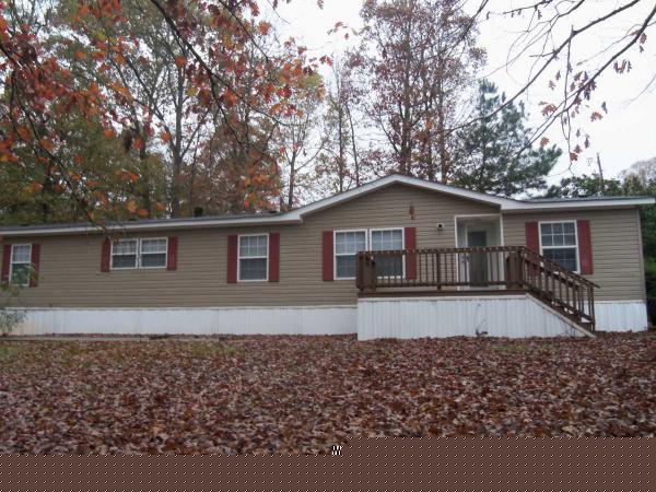 Indian Creek Mobile Home Community 89 Arapaho Ave.Locust Grove, GA 30248