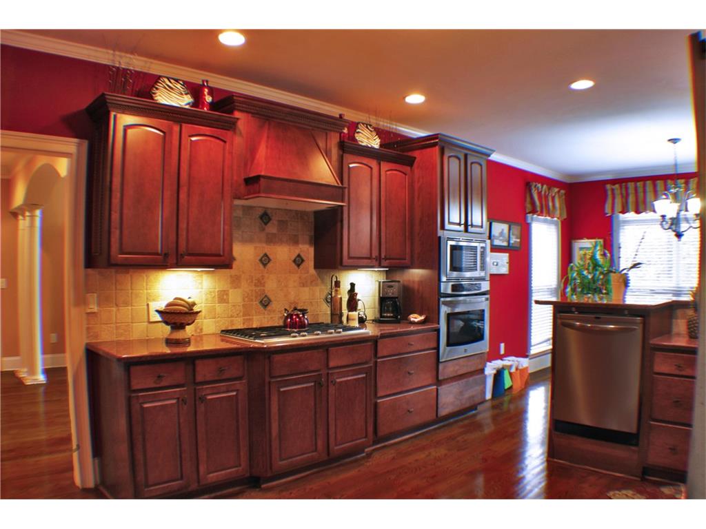 233 English Oaks Lane, Mcdonough, GA 30253