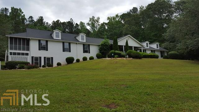 175 J D Walton Rd, Newnan, GA 30263
