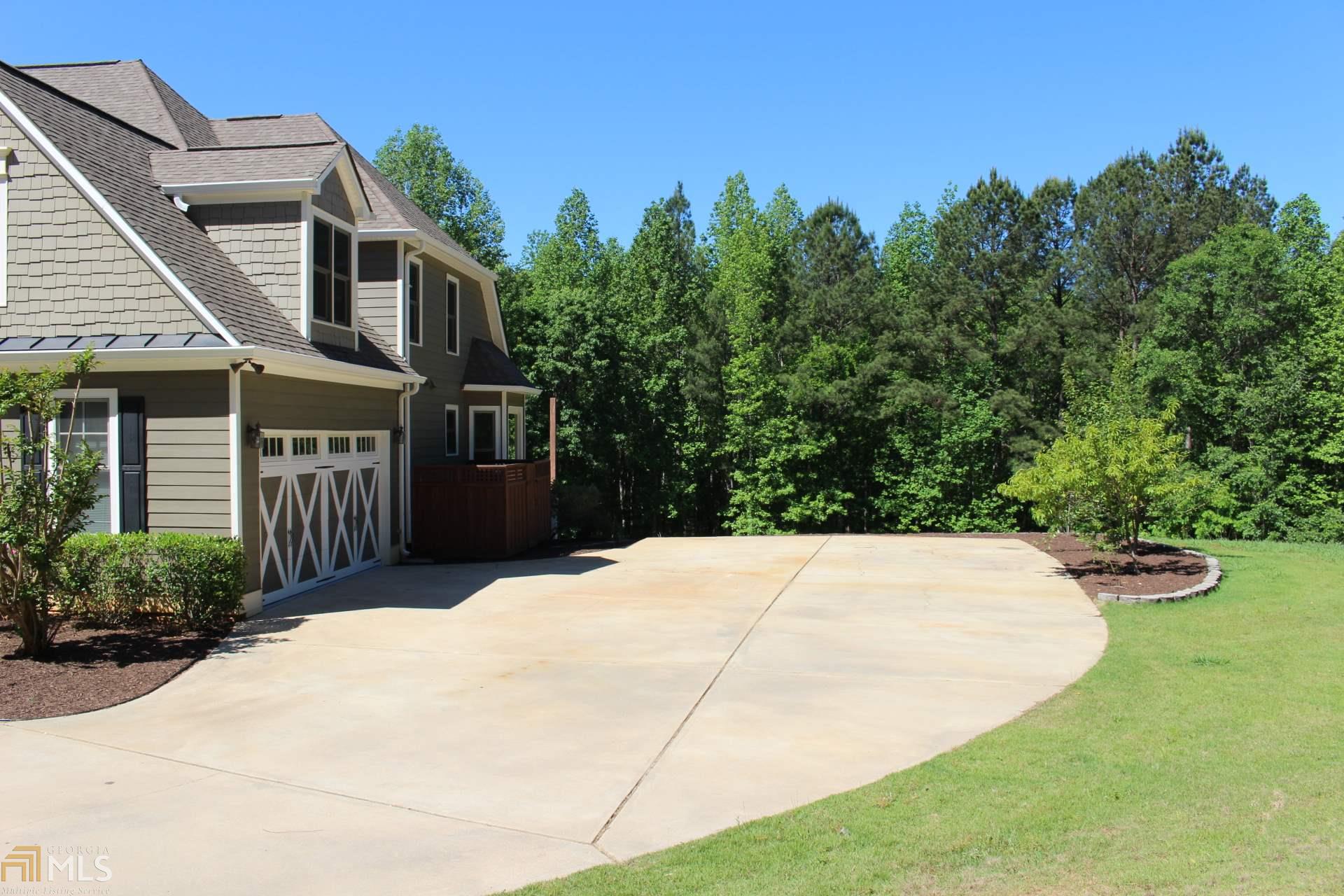 110 Pelham Trl, Newnan, GA 30263