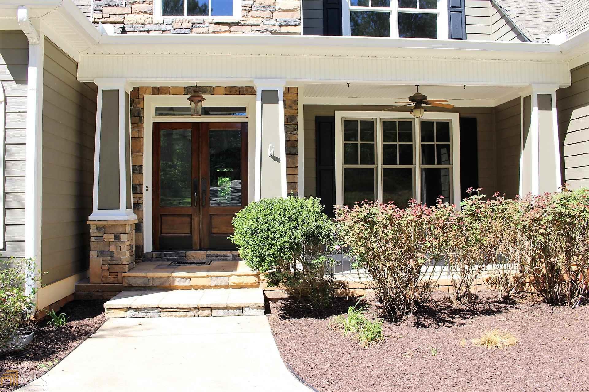 110 Pelham Trl, Newnan, GA 30263