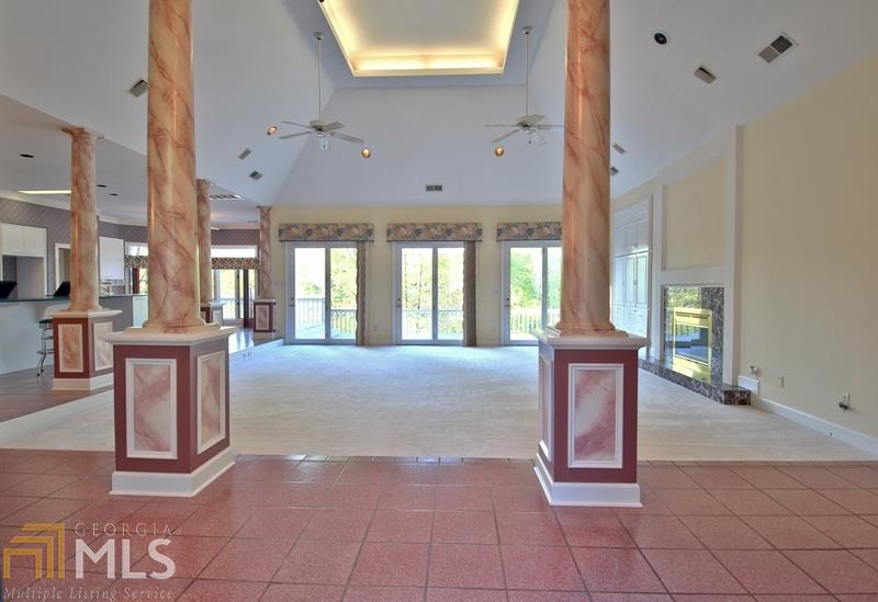 70 Trevino Trl, Sharpsburg, GA 30277