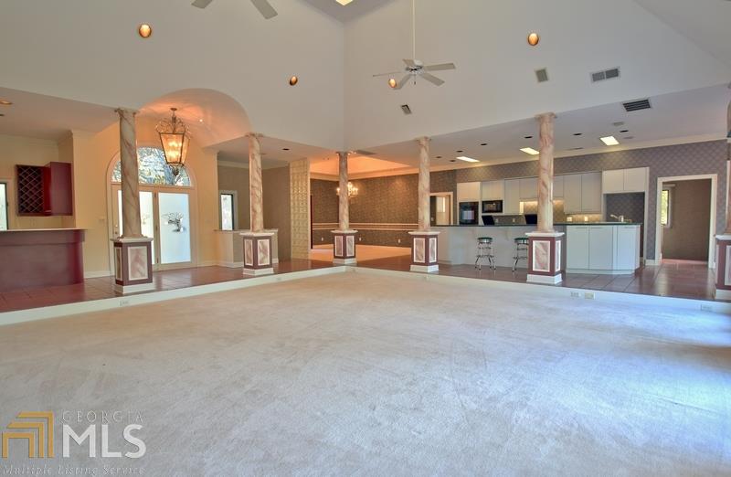 70 Trevino Trl, Sharpsburg, GA 30277