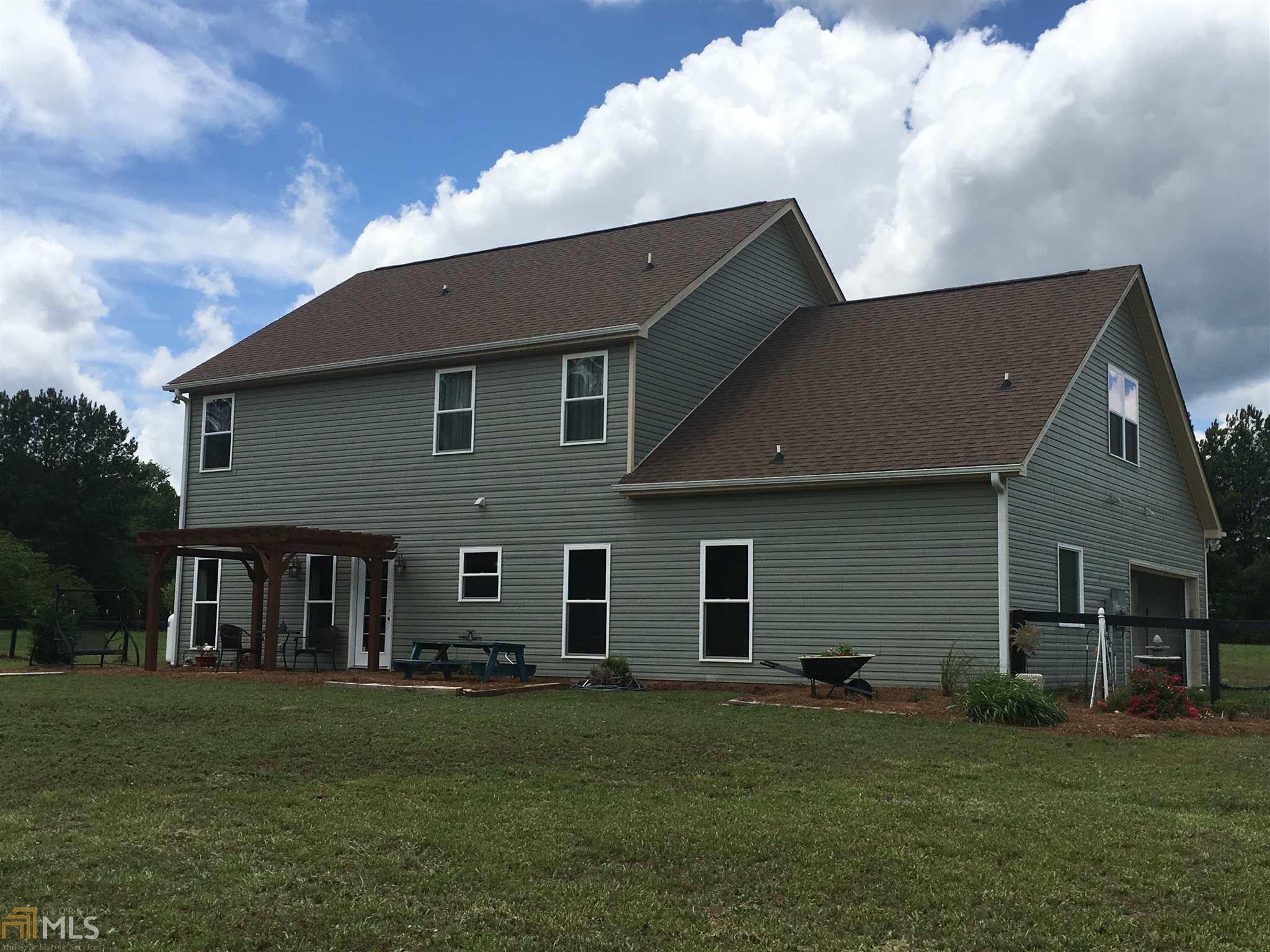 2022 Woodcreek Rd, Williamson, GA 30292
