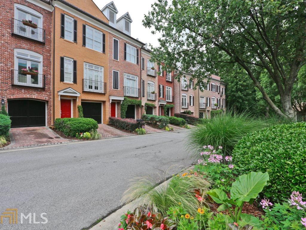 3259 Buckhead Forest Mews, Atlanta, GA 30305