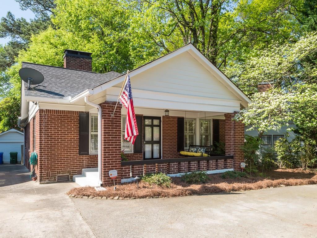 125 Peachtree Hills Avenue NE, Atlanta, GA 30305